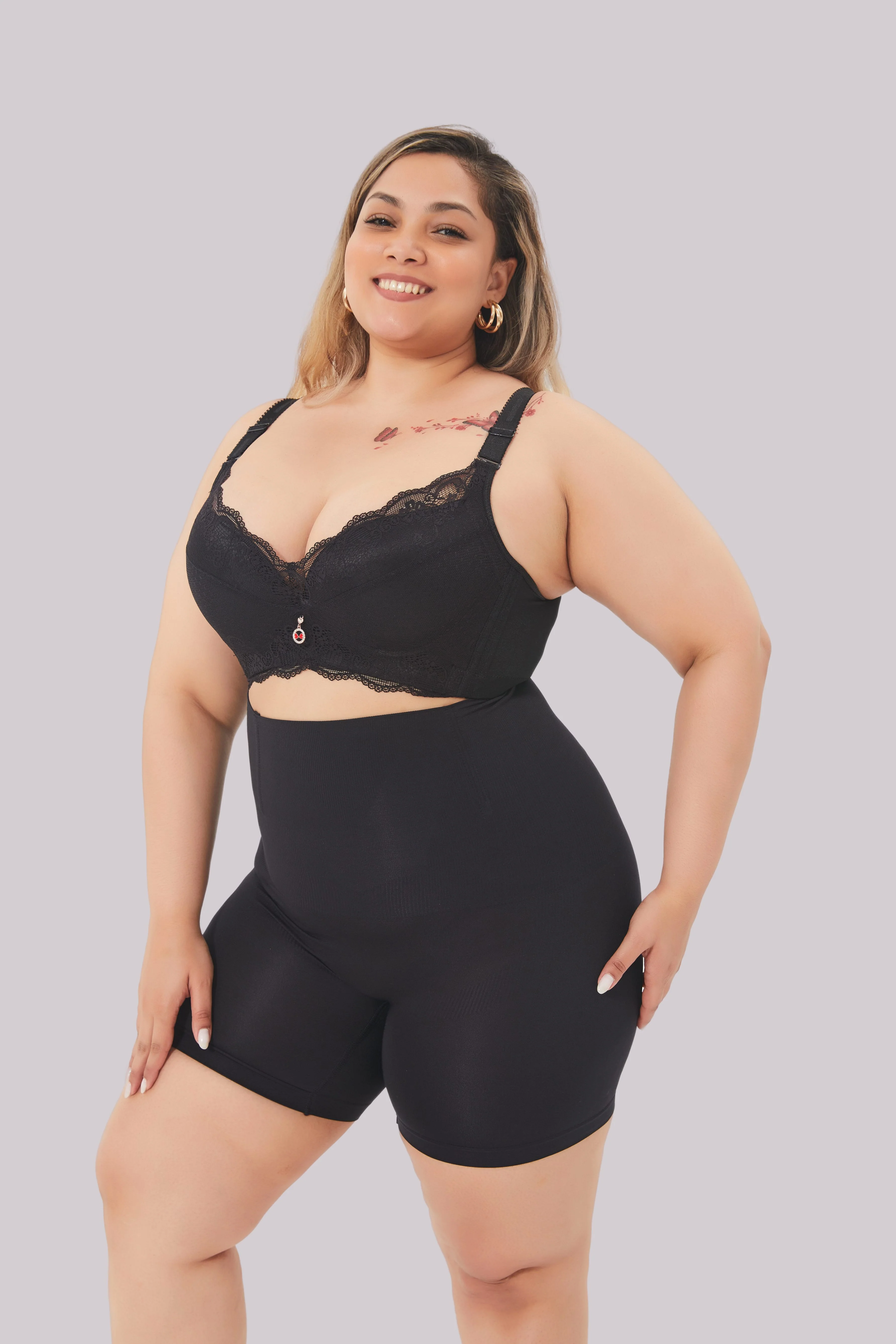 Comfit® Amelie - High-Waisted Shaper Shorts - Image 7